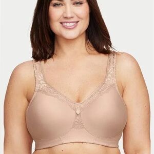 MagicLift Seamless Firm Support Bra